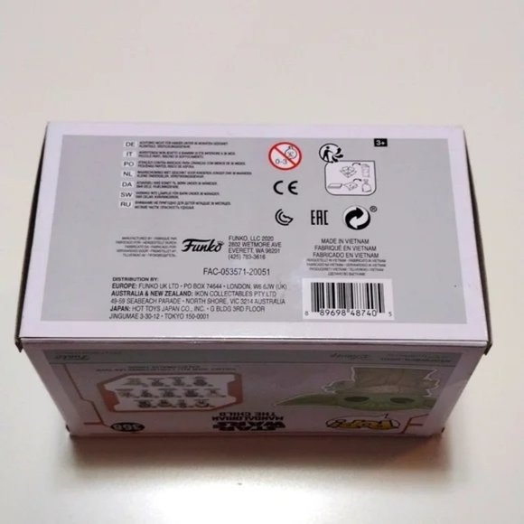 Funko POP! The Mandalorian - Baby Yoda The Child Vinyl Figure (Star Wars… - Picture 5 of 8